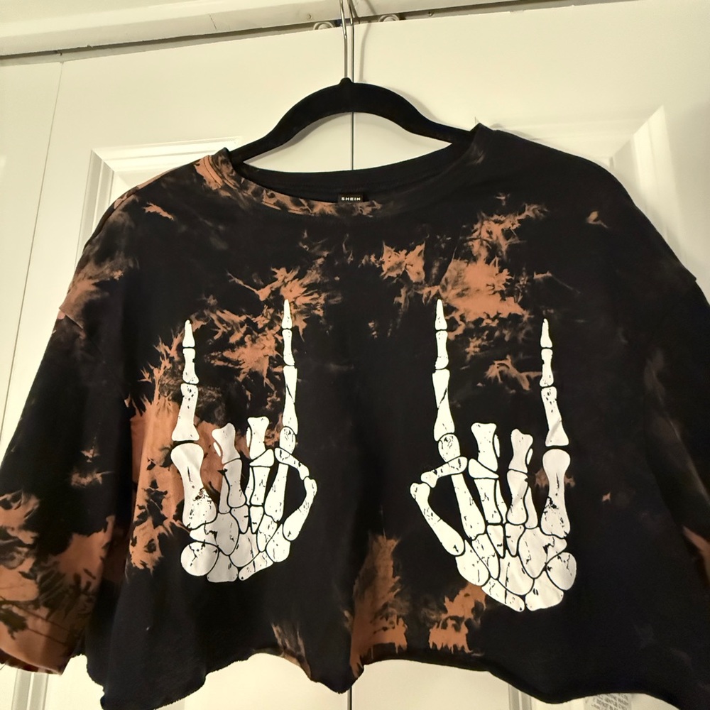 SHEIN “Rock On” Skeleton Tie-Dye Crop Top